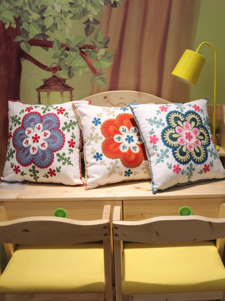 Flower Decorative Pillows for Couch, Sofa Decorative Pillows, Embroider Flower Cotton Pillow Covers, Farmhouse Decorative Throw Pillows-Grace Painting Crafts