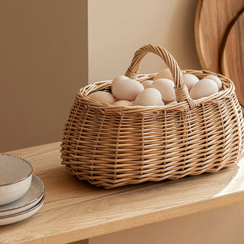 Hand-woven Wicker Storage Basket, Small Picnic Storage Basket with Handle, Willow Weaving Baskets for Vegetable, Natural Fruit Basket, Kitchen Storage Baskets-Grace Painting Crafts