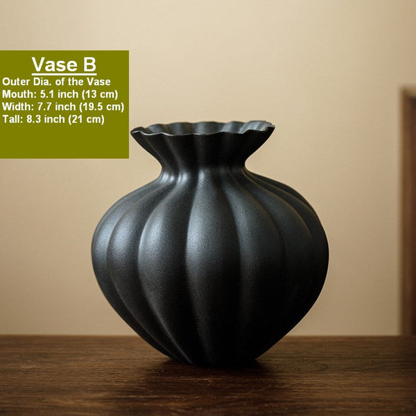 Handmade Water Holding Flower Vases, Modern Black Flower Vase Centerpiece on Table, Porcelain Flower Vases, Ceramic Bouquet Vases-Grace Painting Crafts