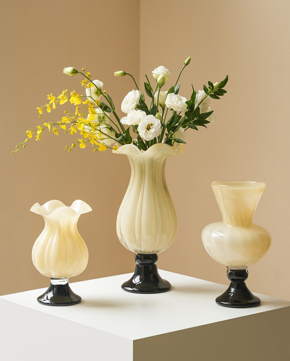 Mid Century Modern Ceramic Vase, Contemporary Table Centerpiece Decor, Artistic Home Accent Pottery, Stylish Living Room Ornament