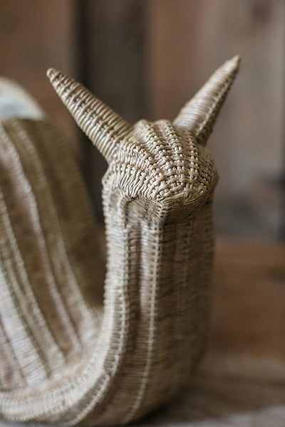 Cute Snail Statues, Garden Animal Statues, Snail Flowerpot for Garden Decoration, Unique Modern Garden Sculptures, Creative Villa Outdoor Gardening Ideas-Grace Painting Crafts