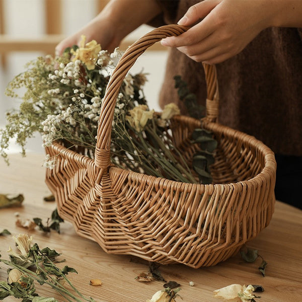 Natural Fruit Basket, Kitchen Storage Baskets, Natural Hand-woven Wicker Storage Basket, Large Picnic Food Basket with Handle, Lovely Willow Weaving Baskets for Vegetable-Grace Painting Crafts