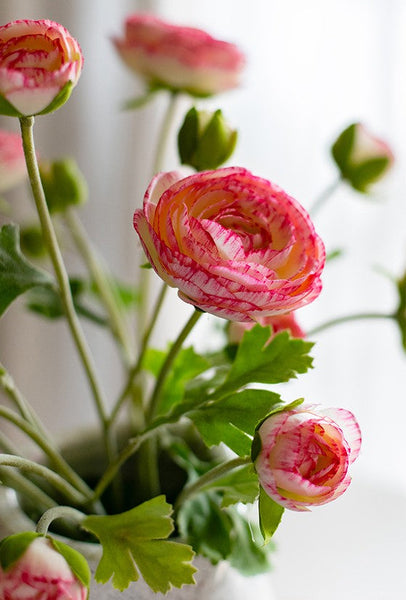 Ranunculus Asiaticus Flowers, Simple Modern Floral Arrangement Ideas for Home Decoration, Spring Artificial Floral for Dining Room, Bedroom Flower Arrangement Ideas-Grace Painting Crafts