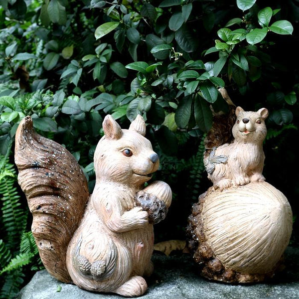 Large Squirrel with Pine Cones Statue for Garden, Animal Statue for Garden Ornament, Villa Outdoor Decor Gardening Ideas-Grace Painting Crafts