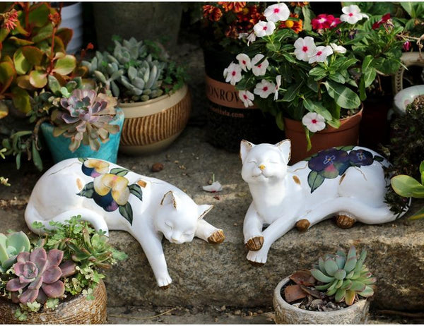 Lovely Cat Statue for Garden Ornament, Sleeping Cats Resin Statues, Garden Courtyard Decoration, Villa Outdoor Decor Gardening Ideas, House Warming Gift-Grace Painting Crafts